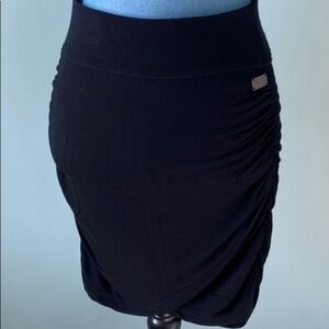 Nicole Miller New York Active Collection Fitted Skirt Black Size Small EUC